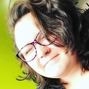 Meet your Posher, Liz